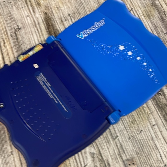 VTech V.Reader Animated Blue E-Book Tablet Learning System Carry Case Backpack - Picture 8 of 8